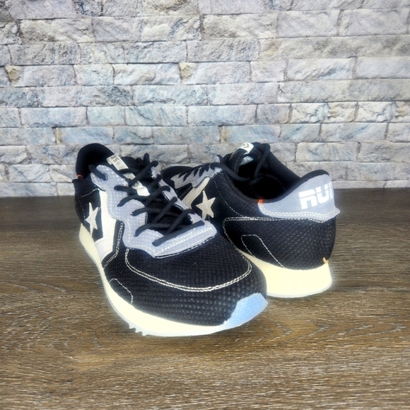 New Converse Thunderbolt OX 163894C  - Picture 1 of 11